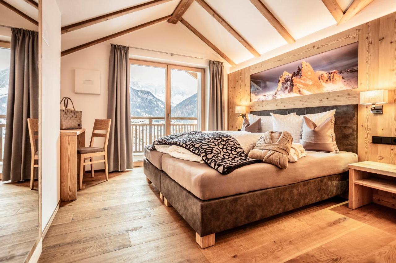 Luxury Chalet Plazola Aparthotel Selva di Val Gardena Kültér fotó