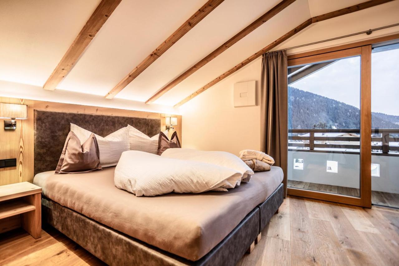 Luxury Chalet Plazola Aparthotel Selva di Val Gardena Kültér fotó