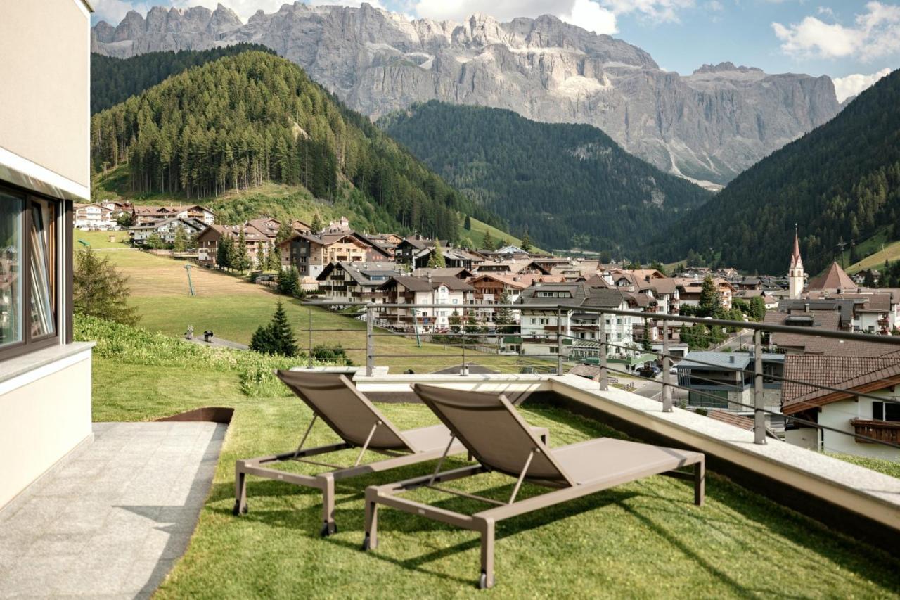 Luxury Chalet Plazola Aparthotel Selva di Val Gardena Kültér fotó